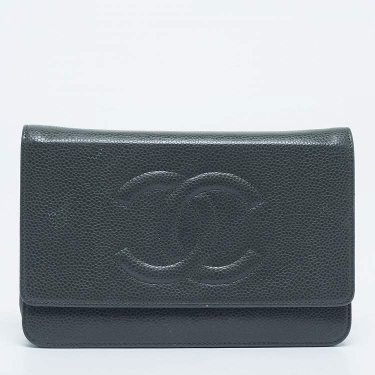 Pre Owned Chanel Grey Caviar Leather Timeless CC Wallet On Chain