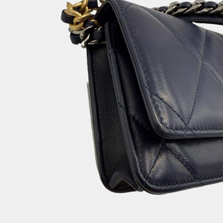 Pre Owned Chanel Navy Lambskin 19 Wallet on Chain Shoulder Bag