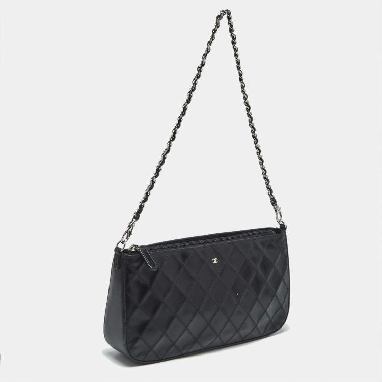 Pre Owned Chanel Black Quilted Leather CC Pochette Bag
