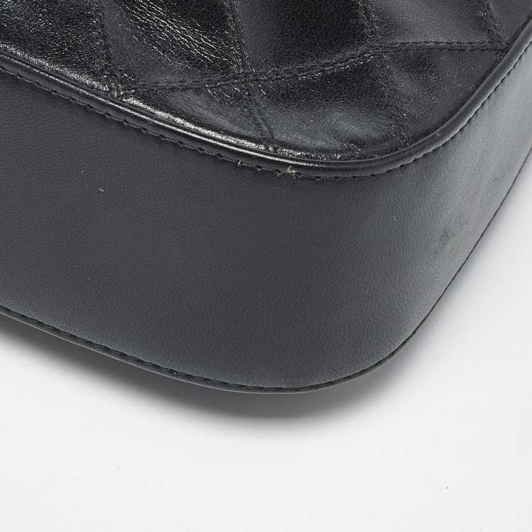 Pre Owned Chanel Black Quilted Leather CC Pochette Bag