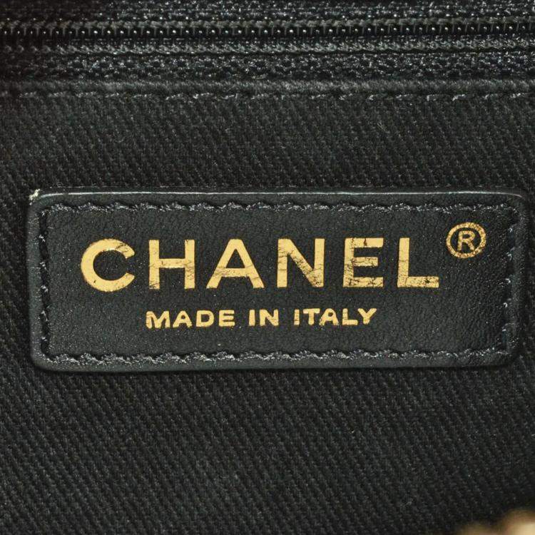 Pre Owned Chanel Vanity Black Lambskin Shoulder Bag