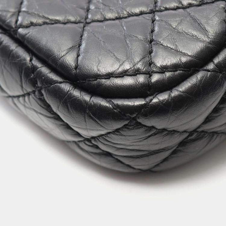 Pre Owned Chanel Chevron V-Stitch Black Calfskin Shoulder Bag