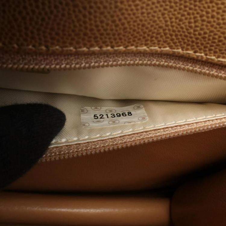 Pre Owned Chanel Twist CC Beige Leather Shoulder Bag