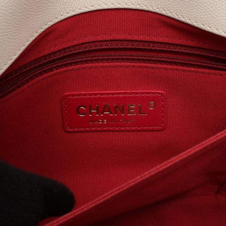 Pre Owned Chanel Matelasse White Grained Calfskin Chain Shoulder Bag