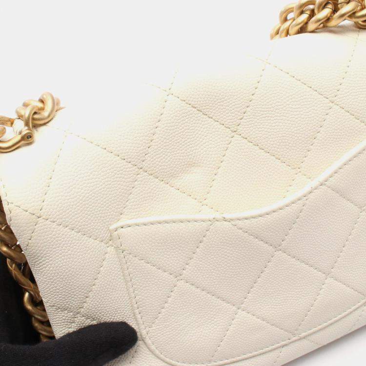 Pre Owned Chanel Matelasse White Grained Calfskin Chain Shoulder Bag