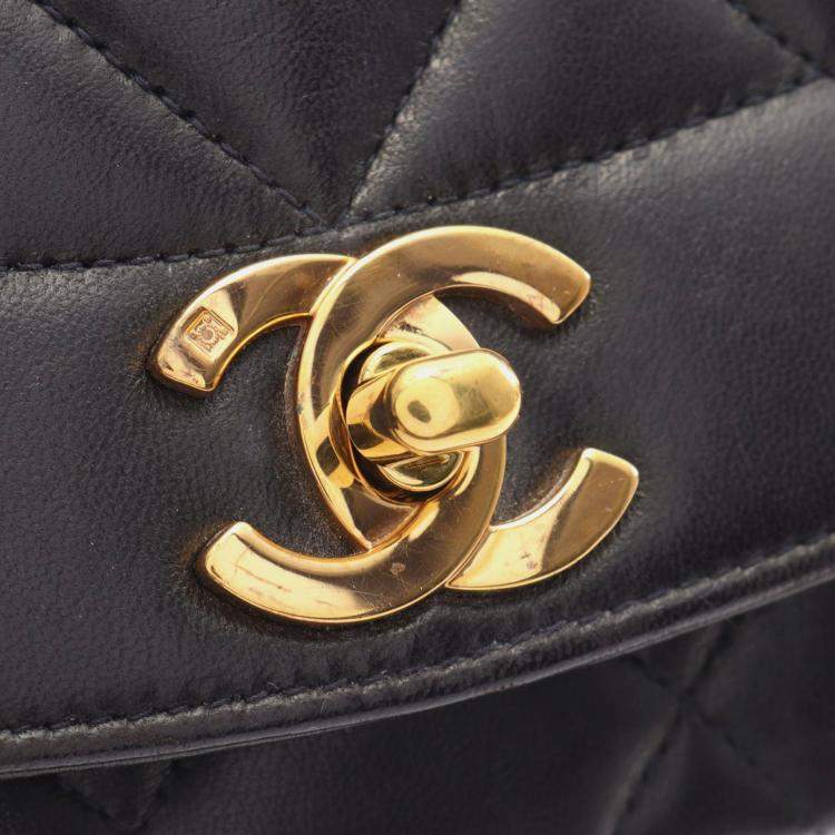 Pre Owned Chanel Matelasse Diana Flap Black Lambskin Chain Shoulder Bag