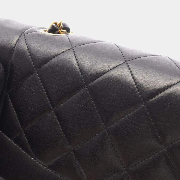 Pre Owned Chanel Matelasse Diana Flap Black Lambskin Chain Shoulder Bag