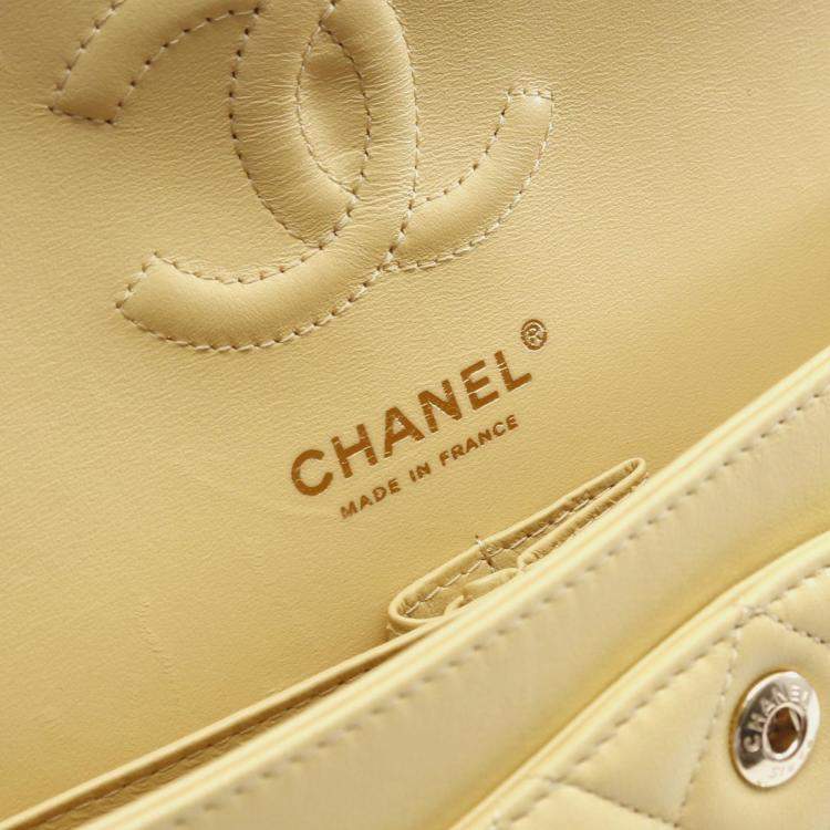 Pre Owned Chanel Matelasse W Flap Yellow Lambskin Chain Shoulder Bag