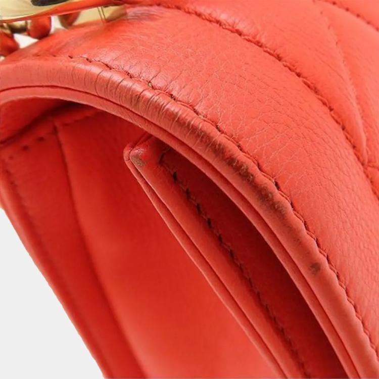 Pre Owned Chanel Click Orange Calf Leather Chain Shoulder Bag
