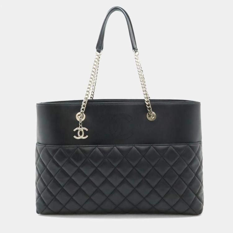 Pre Owned Chanel CC Black Lambskin Leather Chain Tote Bag