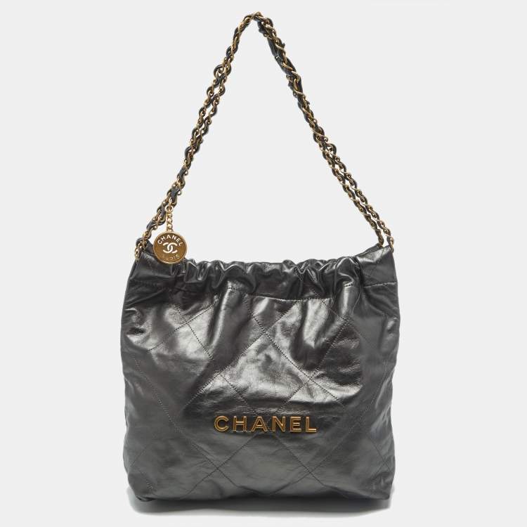 Pre Owned Chanel Metallic Grey Quilted Leather Small 22 Bag
