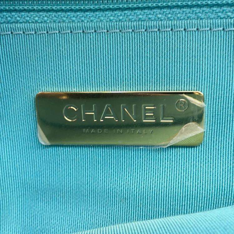 Pre Owned Chanel 19 Turquoise Blue Denim Chain Shoulder Bag