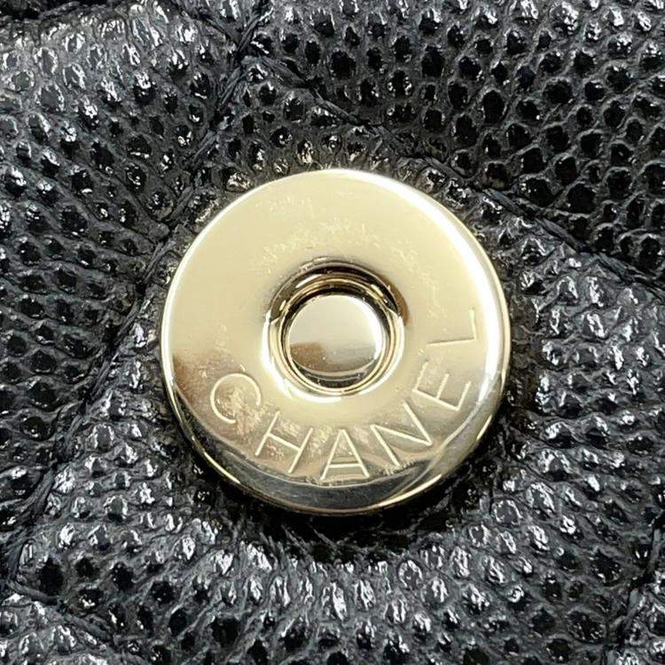 Pre Owned Chanel Matelasse Black Caviar Leather Clutch with Chain Bag