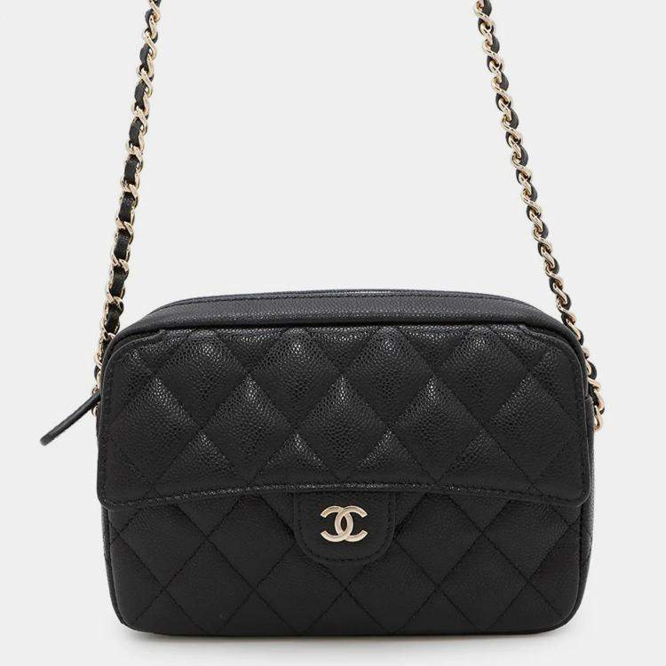 Pre Owned Chanel Matelasse Black Caviar Leather Clutch with Chain Bag
