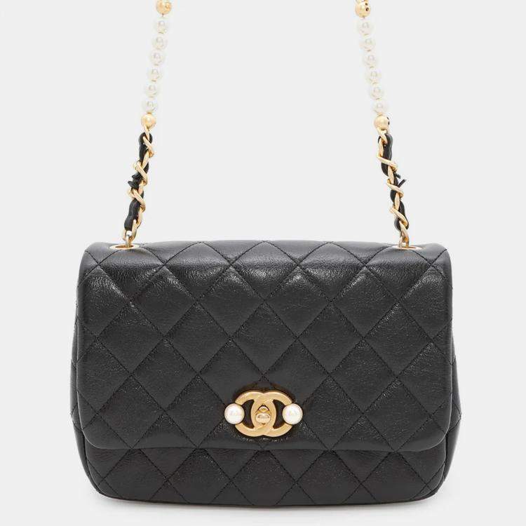 Pre Owned Chanel Matelasse Pearl Chain Black Shiny Calf Leather Shoulder Bag
