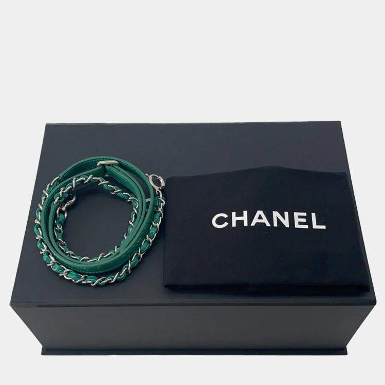 Pre Owned Chanel Round As Earth Green Patent Leather Shoulder Bag