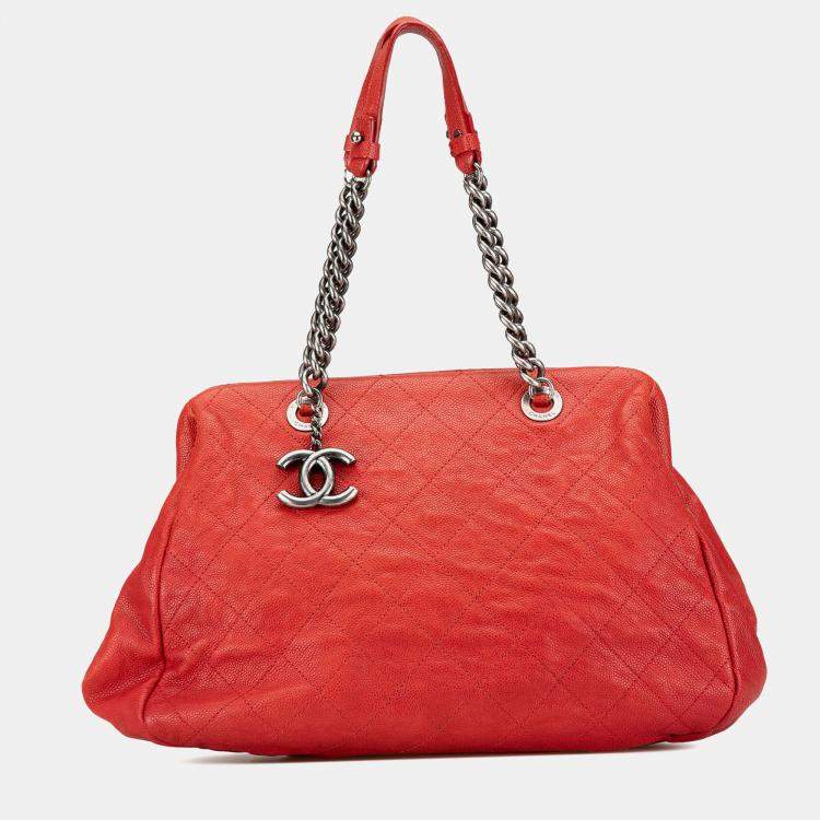 Pre Owned Chanel Red Medium Quilted Caviar Frame Tote