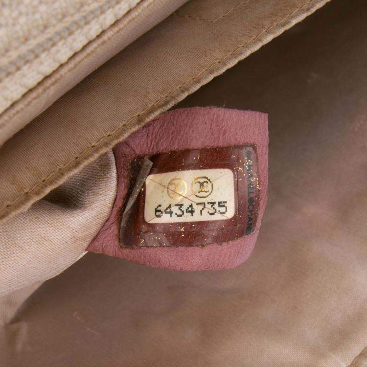 Pre Owned Chanel Pink Medium New Travel Line Nylon Single Flap Bag