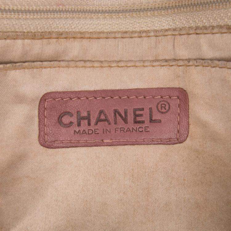Pre Owned Chanel Pink Medium New Travel Line Nylon Single Flap Bag