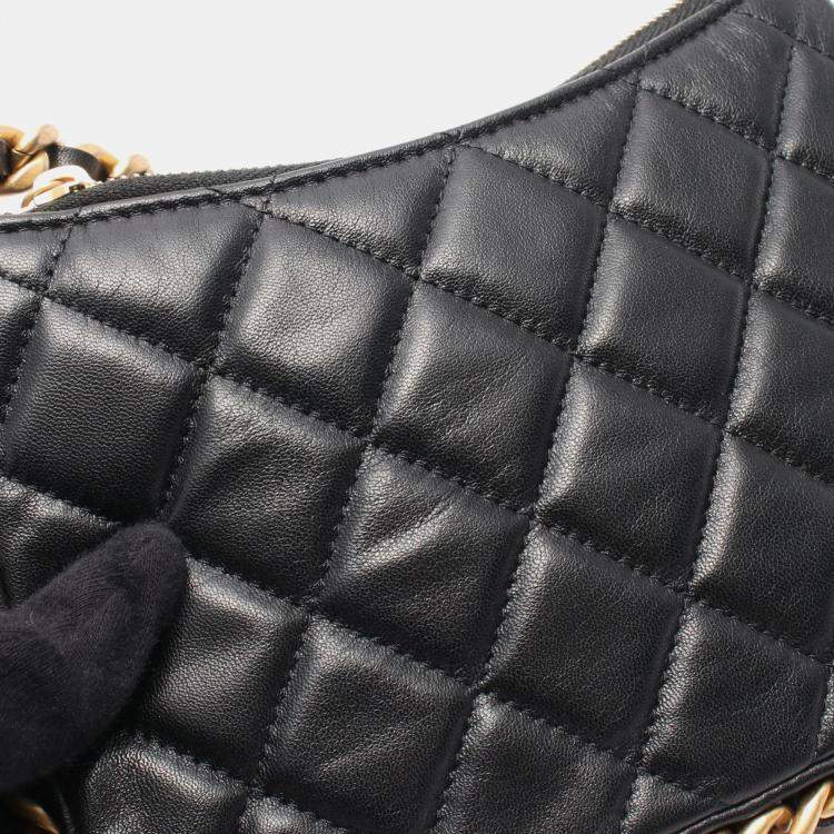 Pre Owned Chanel Black Quilted Lambskin Chain Around Hobo