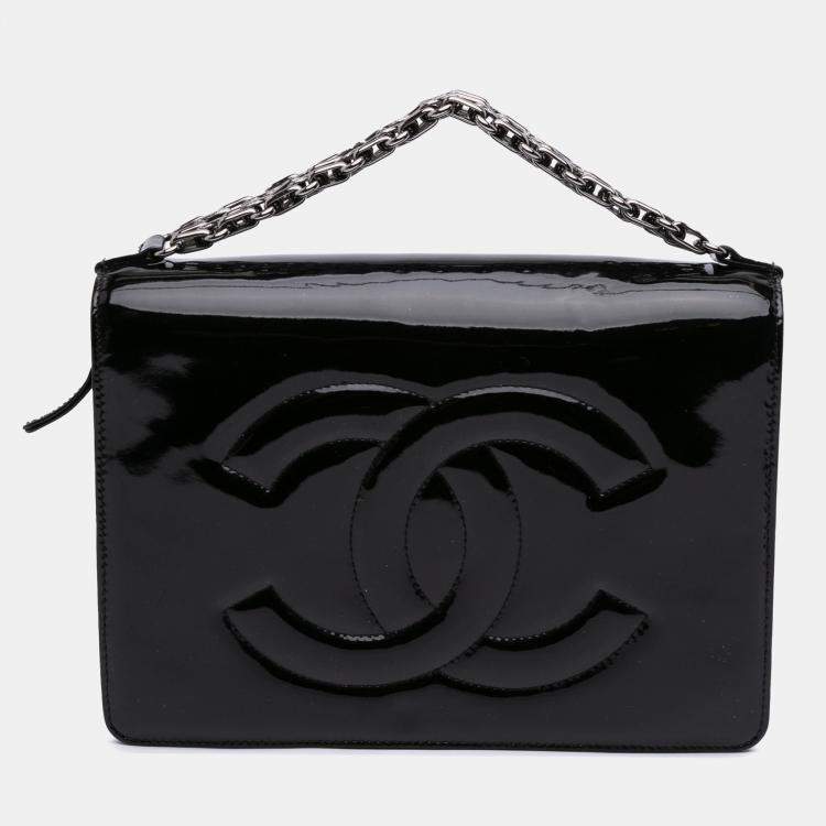 Pre Owned Chanel Black Mini CC Patent Clutch With Chain