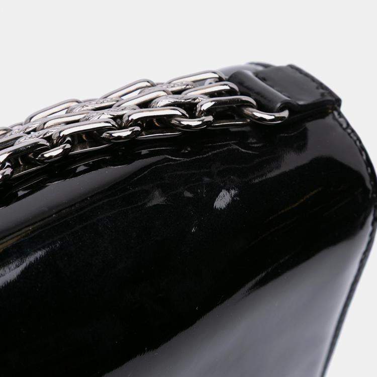 Pre Owned Chanel Black Mini CC Patent Clutch With Chain