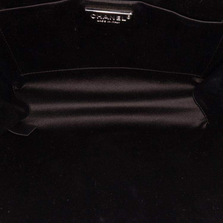 Pre Owned Chanel Black Mini CC Patent Clutch With Chain