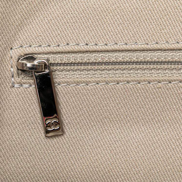Pre Owned Chanel Red Jumbo Caviar Easy Flap Bag