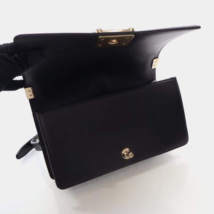 Pre Owned Chanel Boy Medium Black Calfskin Chevron Flap Bag