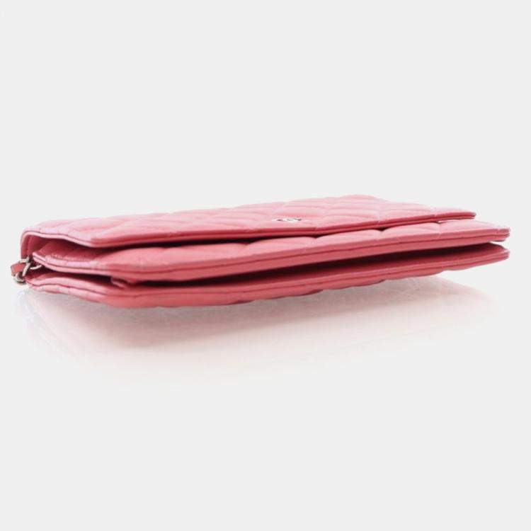 Pre Owned Chanel Pink Lambskin Wallet On Chain