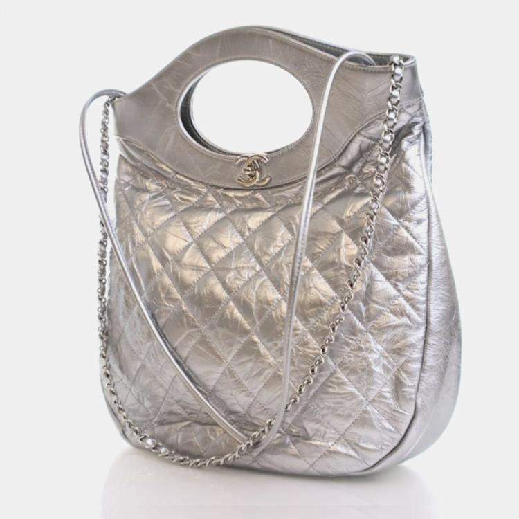 Pre Owned Chanel 31 Silver Crinkled Calfskin Shoulder Bag