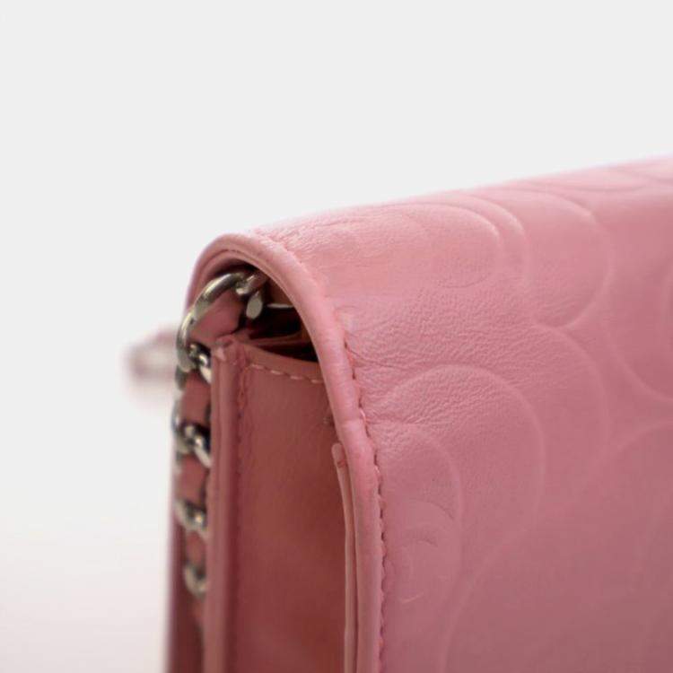 Pre Owned Chanel Camellia Pink Lambskin Wallet On Chain 