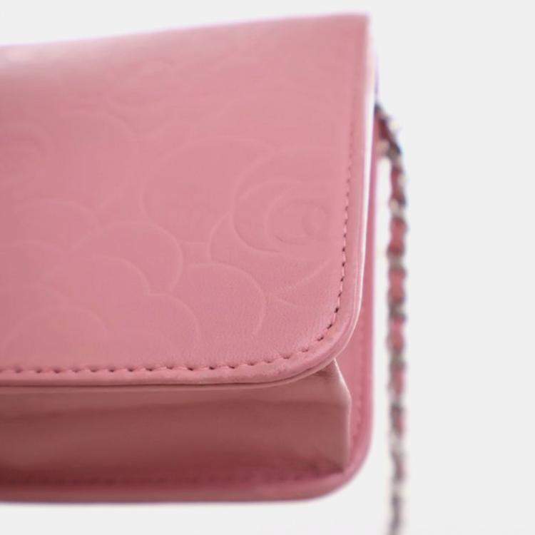 Pre Owned Chanel Camellia Pink Lambskin Wallet On Chain 