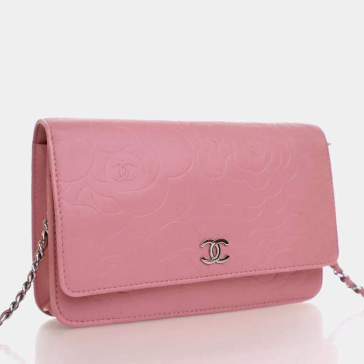 Pre Owned Chanel Camellia Pink Lambskin Wallet On Chain 