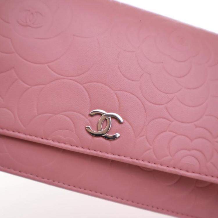 Pre Owned Chanel Camellia Pink Lambskin Wallet On Chain 