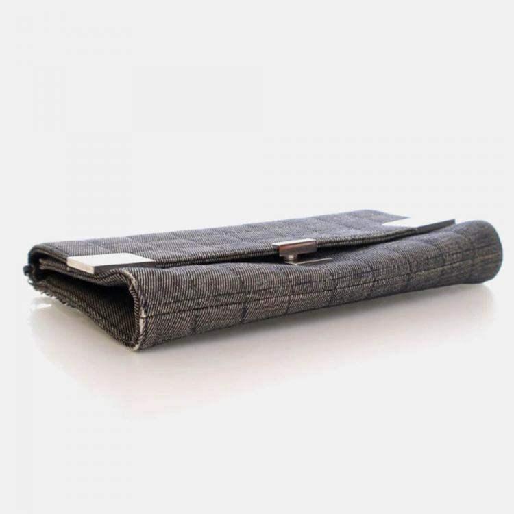 Pre Owned Chanel Chocolate Bar Vintage Denim Flap Bag
