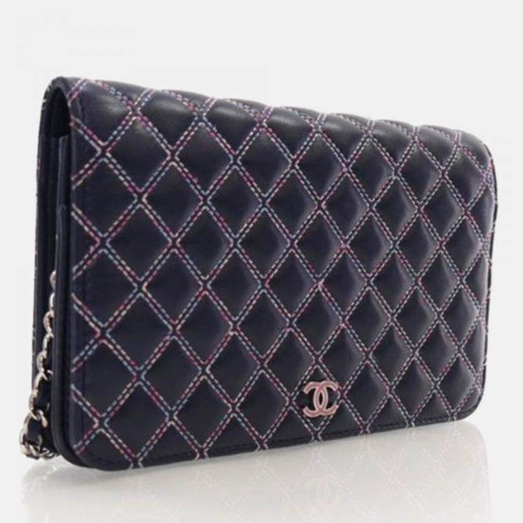 Pre Owned Chanel Navy Blue Lambskin Wallet On Chain 