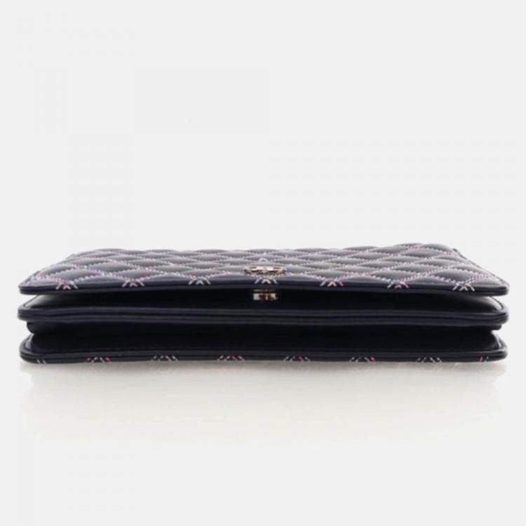 Pre Owned Chanel Navy Blue Lambskin Wallet On Chain 