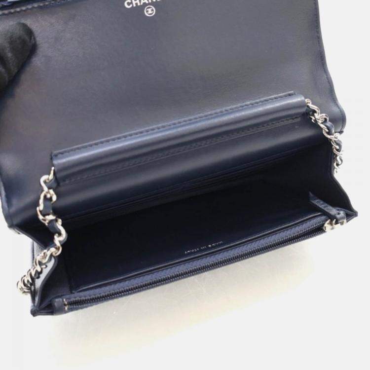 Pre Owned Chanel Navy Blue Lambskin Wallet On Chain 