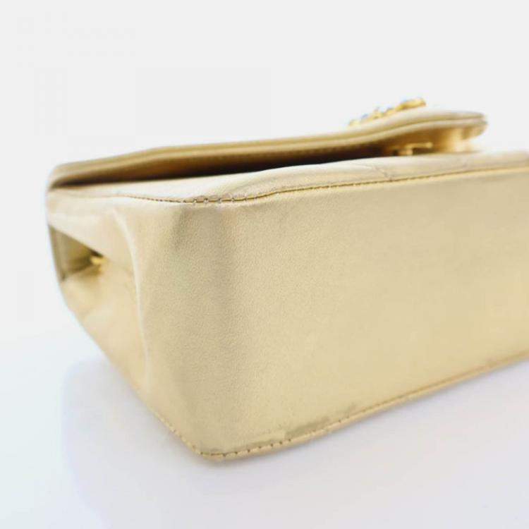 Pre Owned Chanel V Stitch Bijoux Vintage Gold Lambskin Shoulder Bag