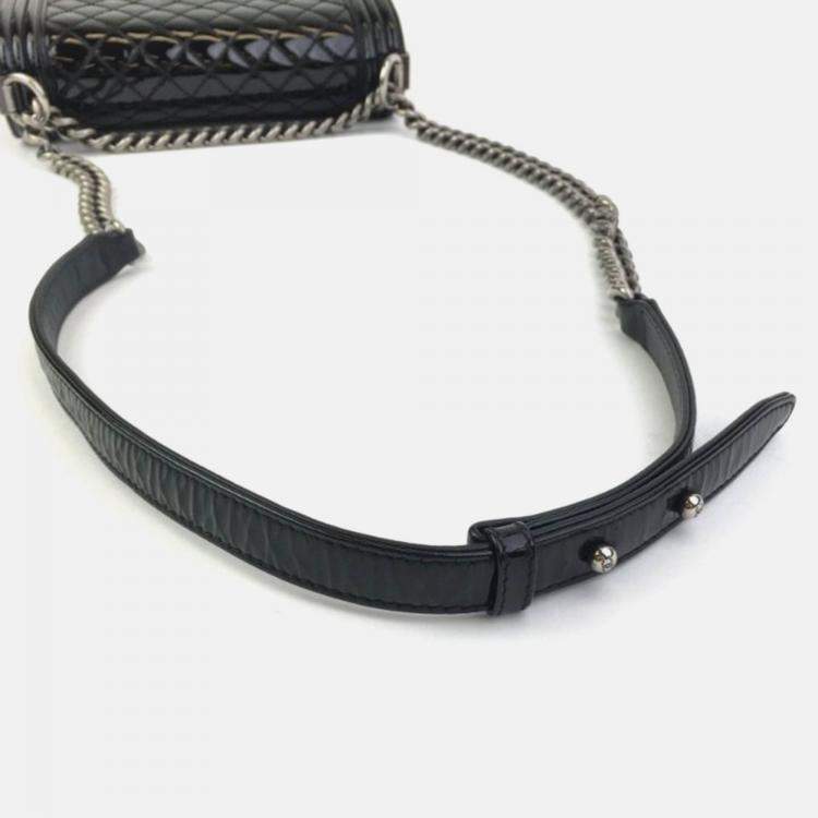 Pre Owned Chanel Boy Medium Black Patent Leather Shoulder Bag