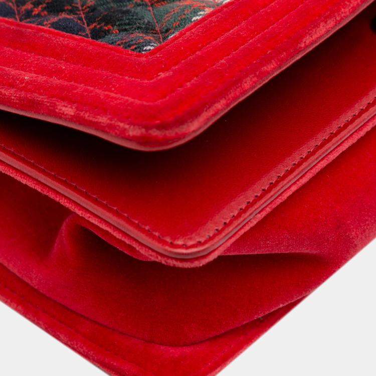 Pre Owned Chanel Red Old Medium Quilted Tweed and Velvet Boy Flap
