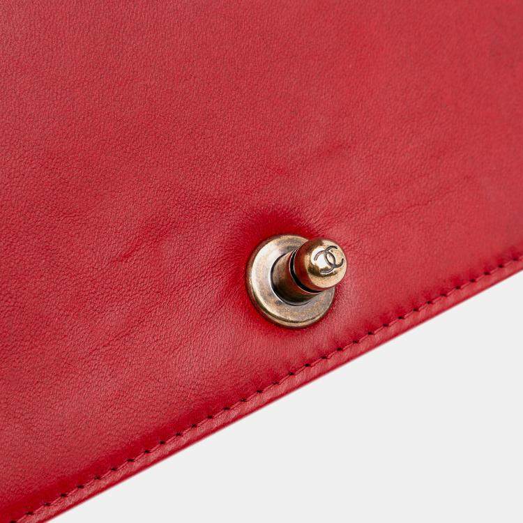 Pre Owned Chanel Red Old Medium Quilted Tweed and Velvet Boy Flap