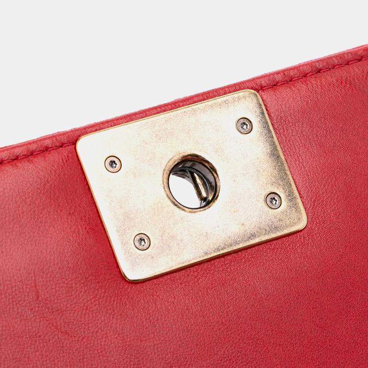 Pre Owned Chanel Red Old Medium Quilted Tweed and Velvet Boy Flap