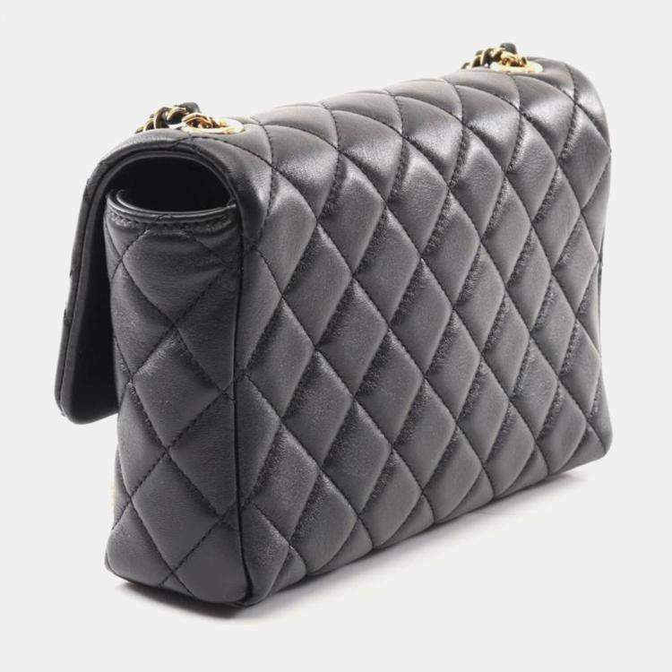 Pre Owned Chanel Black Lambskin Chain Shoulder Bag