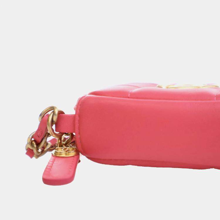 Pre Owned Chanel Pink CC Lambskin Diamond Clutch with Chain