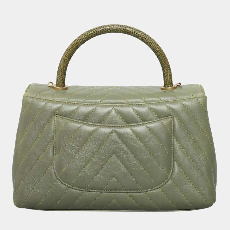 Pre Owned Chanel Chevron Quilted Medium Coco Handle Bag With Lizard Top Handle