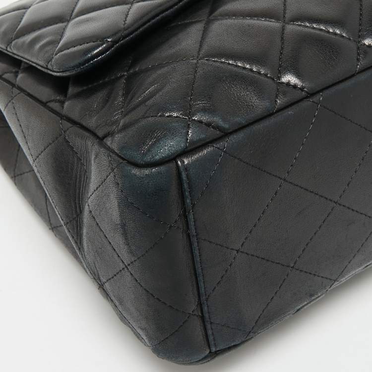 Pre Owned Chanel Black Quilted Lambskin Leather Maxi Classic Single Flap Bag