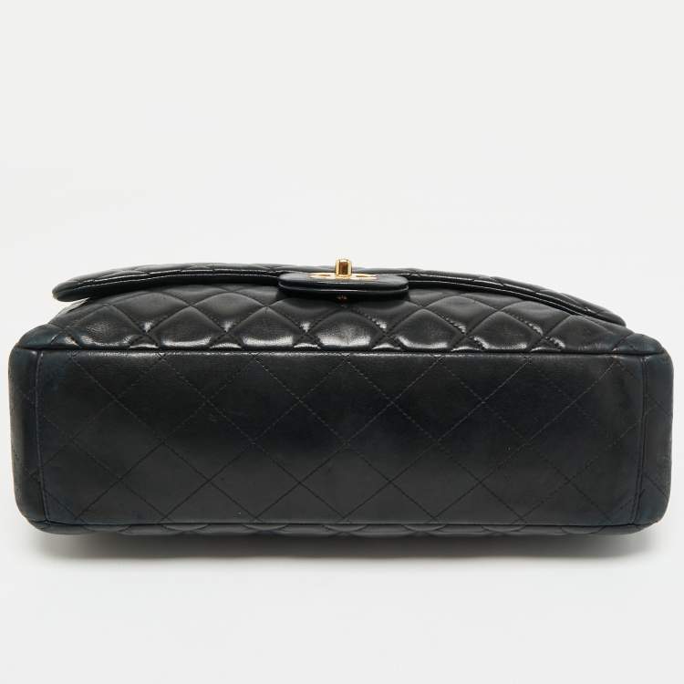 Pre Owned Chanel Black Quilted Lambskin Leather Maxi Classic Single Flap Bag