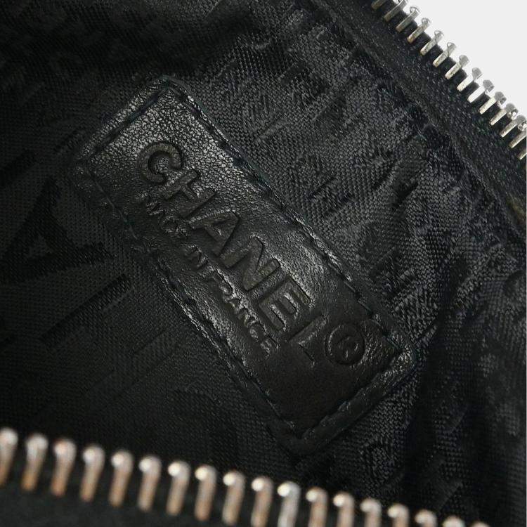 Pre Owned Chanel Choco Bar Fringe Black Lambskin Shoulder Bag